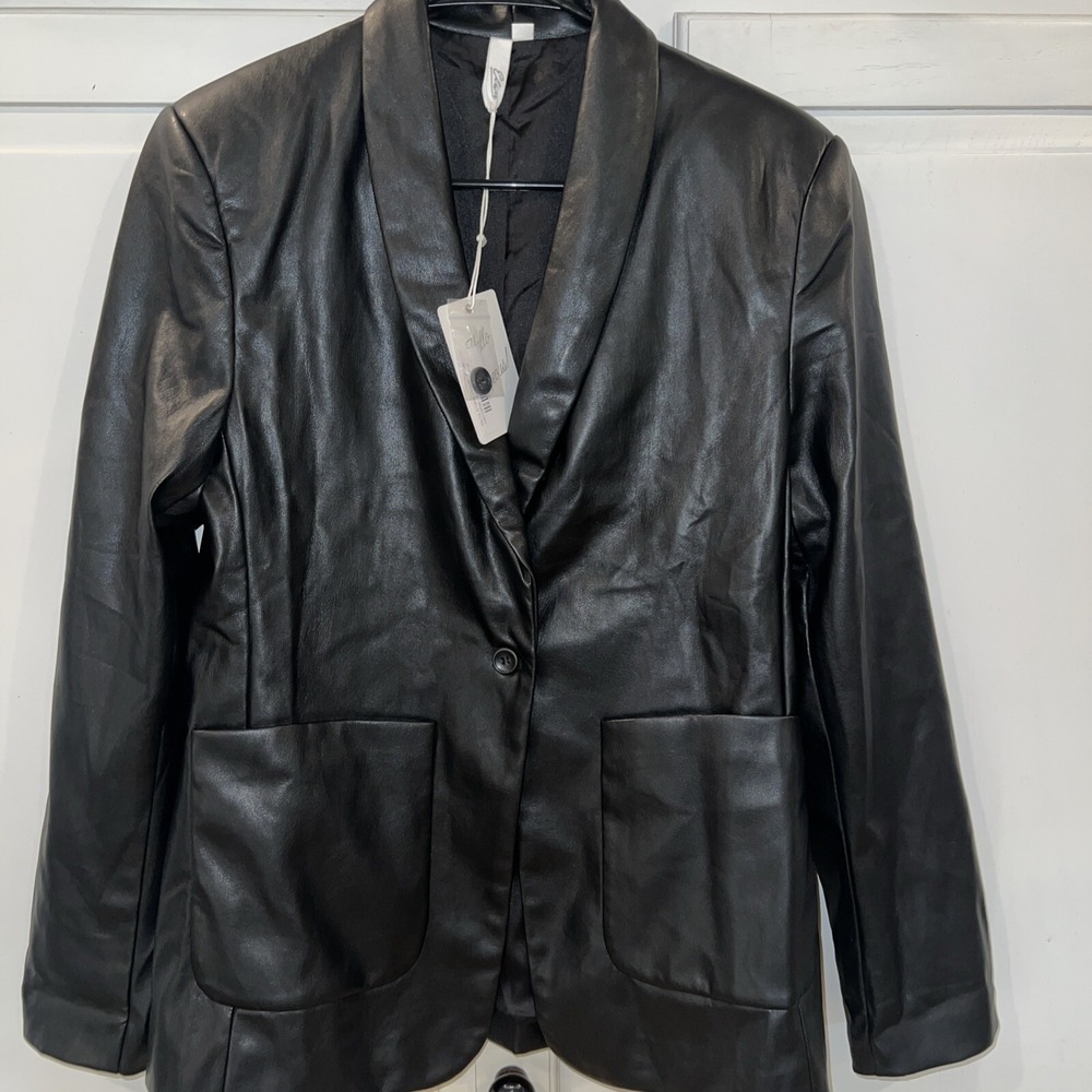 ELAN Women's Black Faux Leather Jacket "You're A Mind Reader" Large‎ Blazer NWT